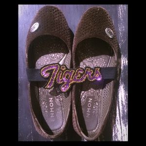 LSU Tiger Bundle! 💜🐯 Brown Flats + Headband 💜